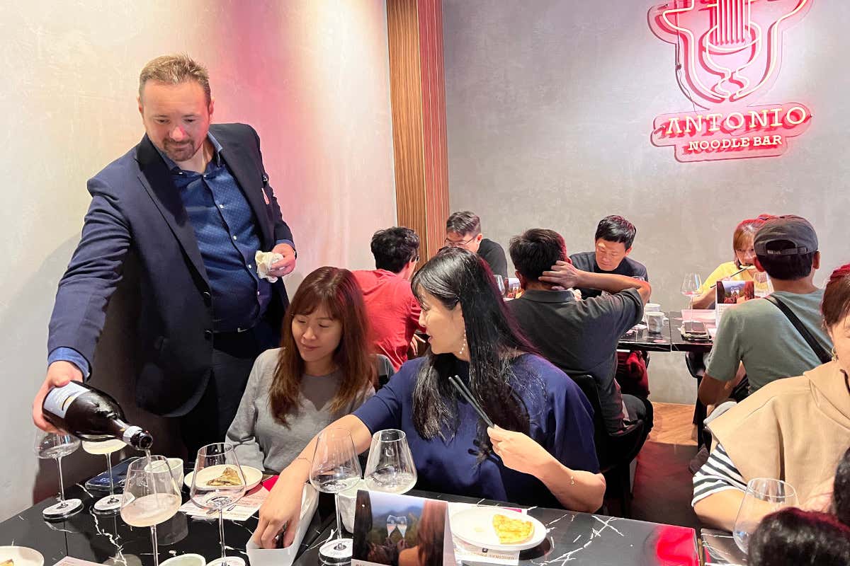 Il Prosecco perde 26 milioni di bottiglie, ma cresce in valore